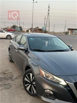 نيسان ألتيما